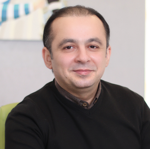 Dr. Azad Əkbərzadə